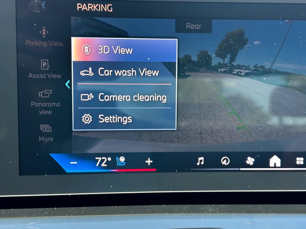 New 2027 BMW 550e xDrive w/ Premium Package AWD/4WD image 20