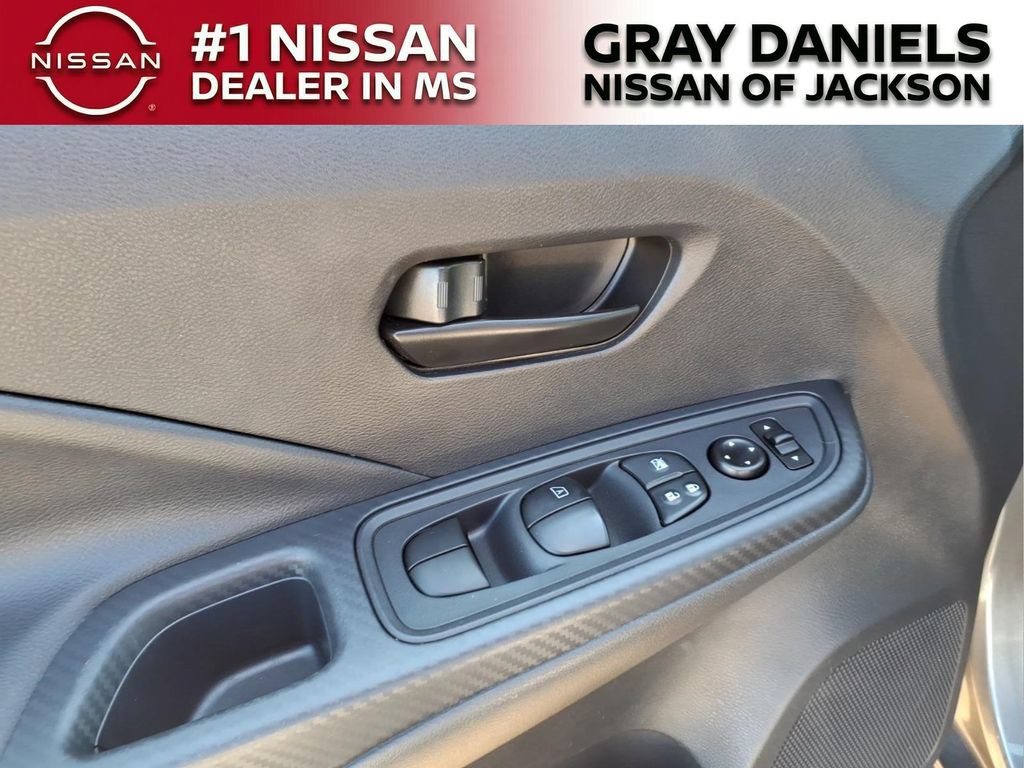 Used 2024 Nissan Versa S w/ Trunk Package FWD image 10
