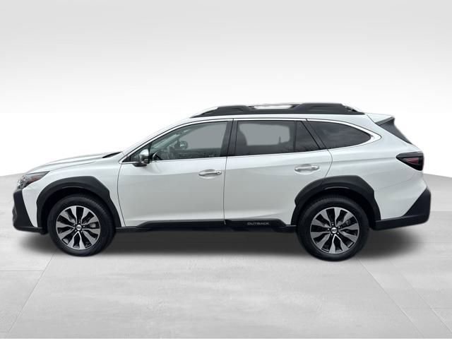 Used 2024 Subaru Outback Touring image 2