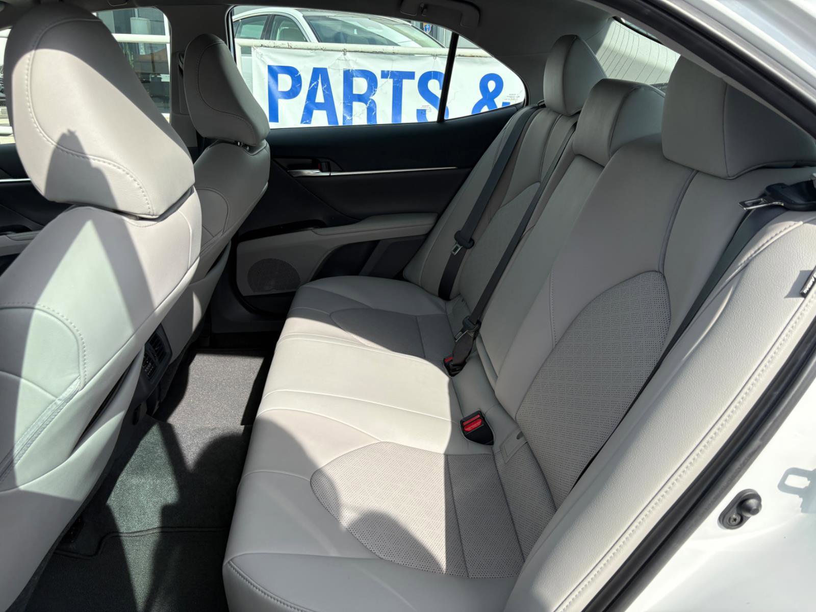 Used 2019 Toyota Camry XSE image 16