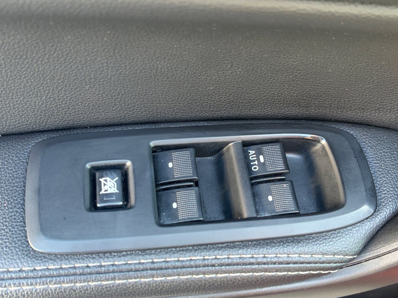 Used 2019 Ford Ranger Lariat w/ Black Appearance Package AWD/4WD image 16