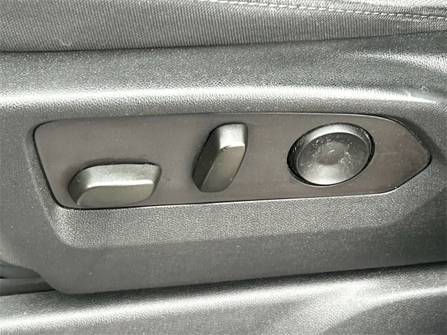 Used 2023 Chevrolet Silverado 1500 RST w/ Z71 Off-Road Package image 27