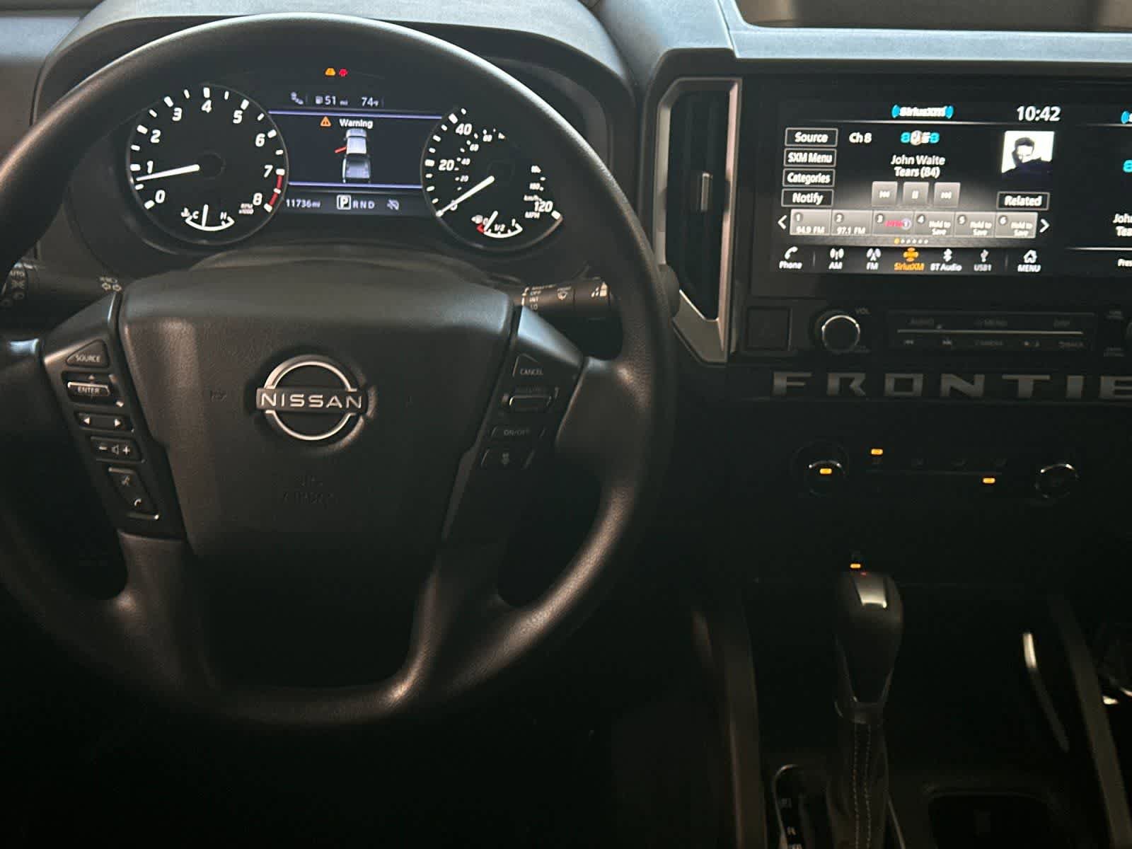 Used 2025 Nissan Frontier SV w/ Tow Package RWD image 15