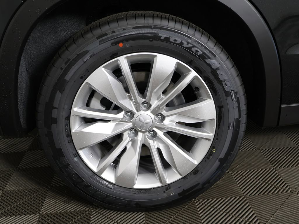 New 2026 Mitsubishi Outlander ES AWD/4WD image 20