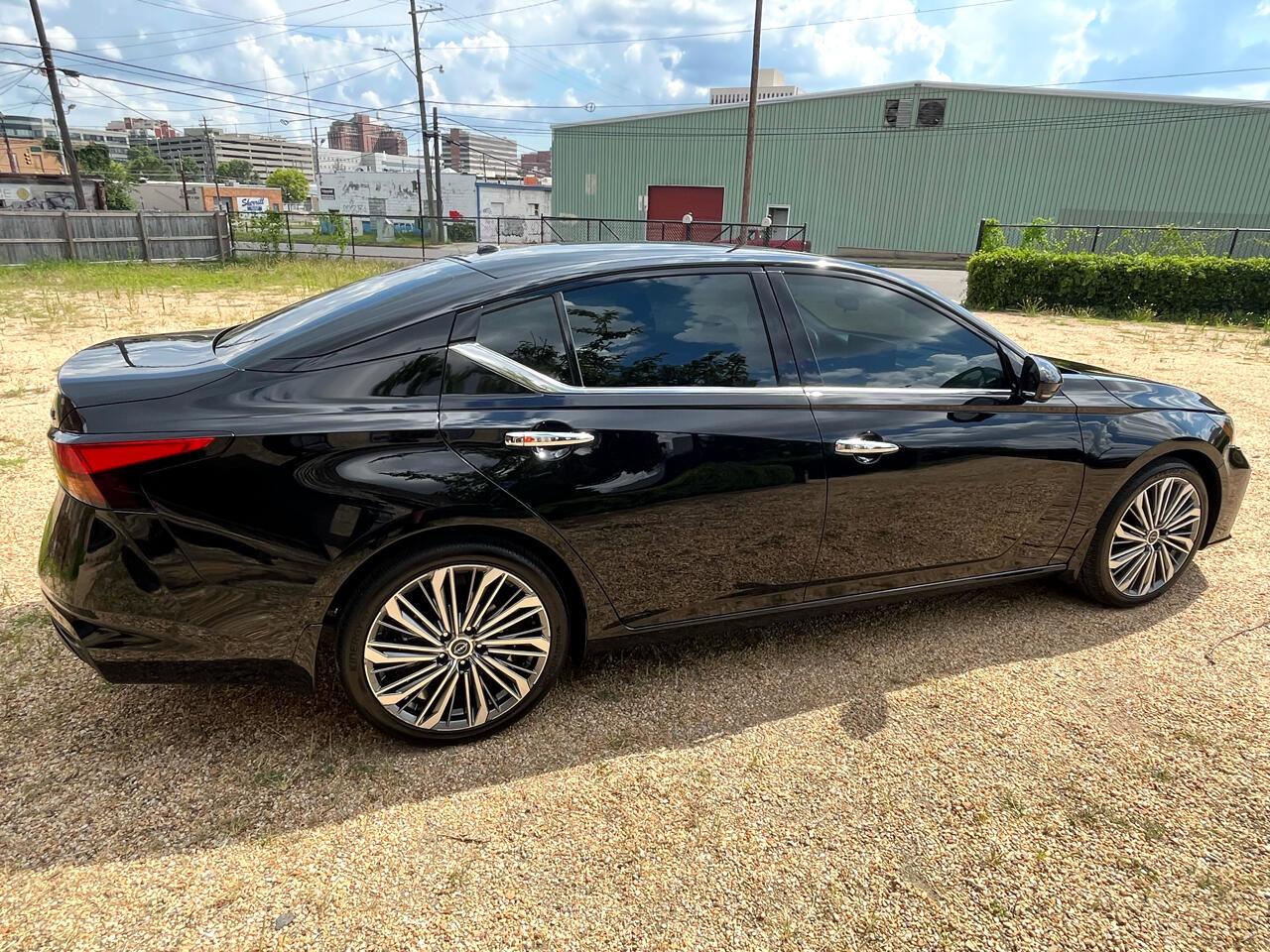 Used 2024 Nissan Altima 2.5 SL image 12