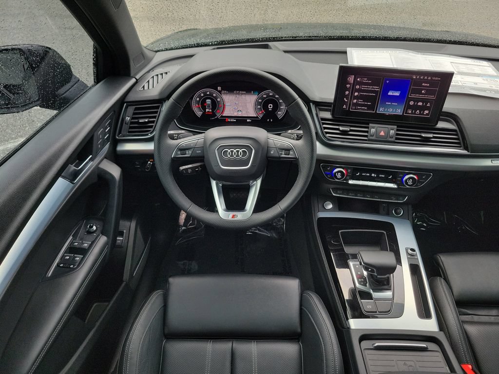 Certified 2024 Audi Q5 2.0T Prestige AWD/4WD image 22