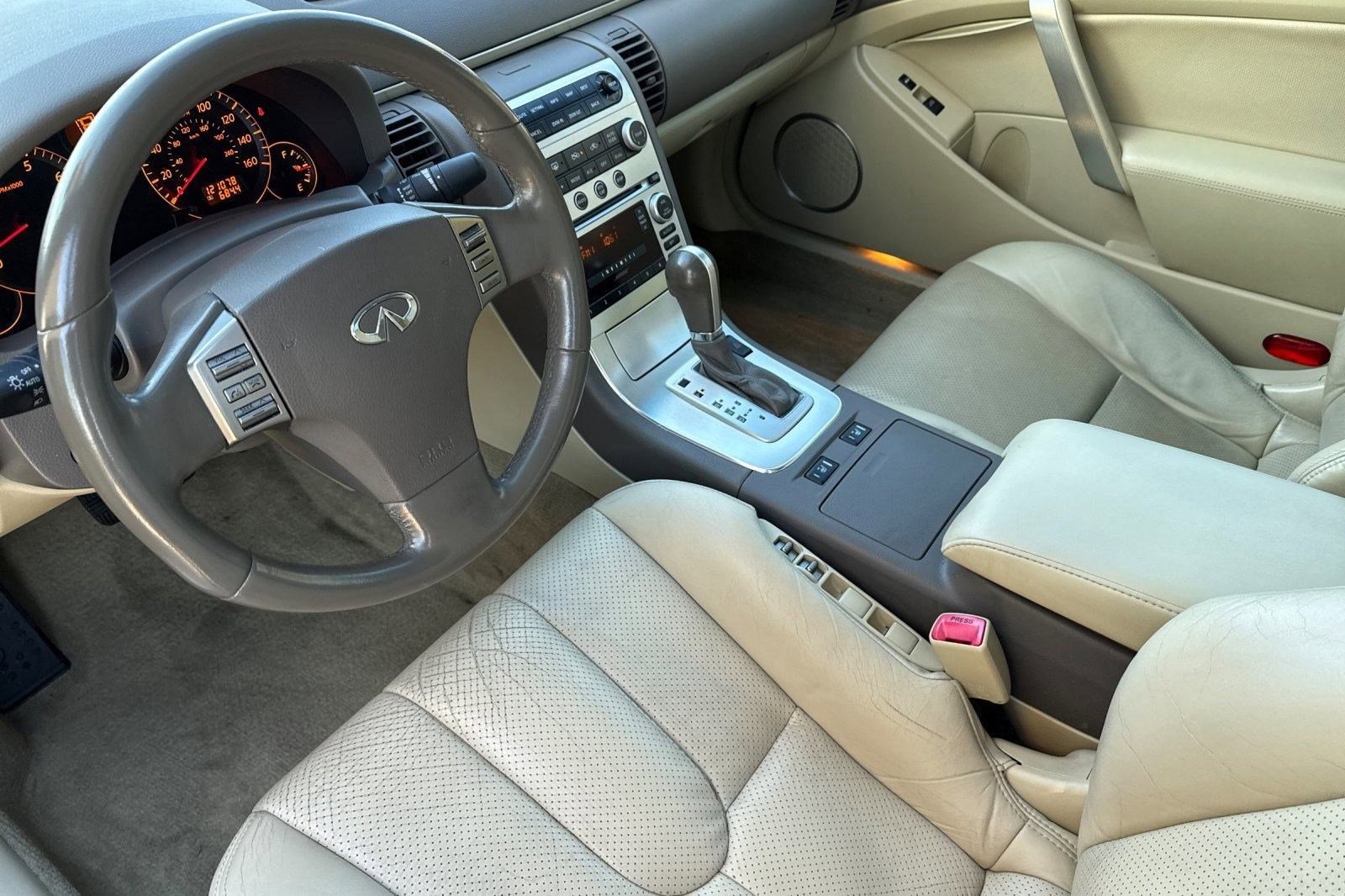 Used 2006 INFINITI G35 Coupe image 4
