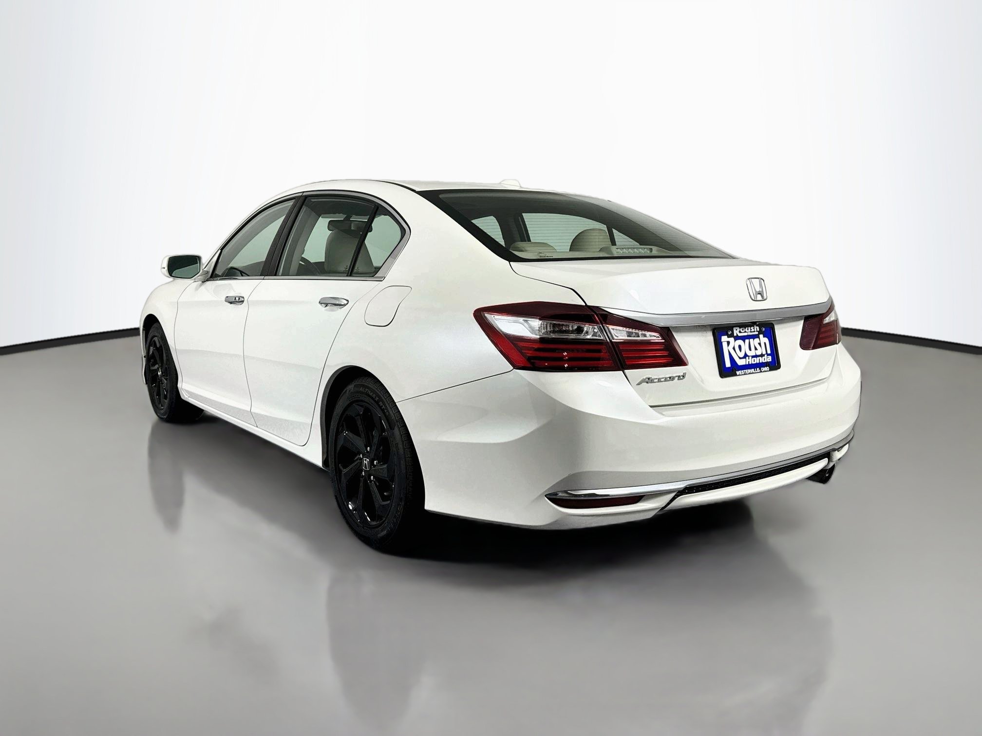 Used 2016 Honda Accord EX-L image 7