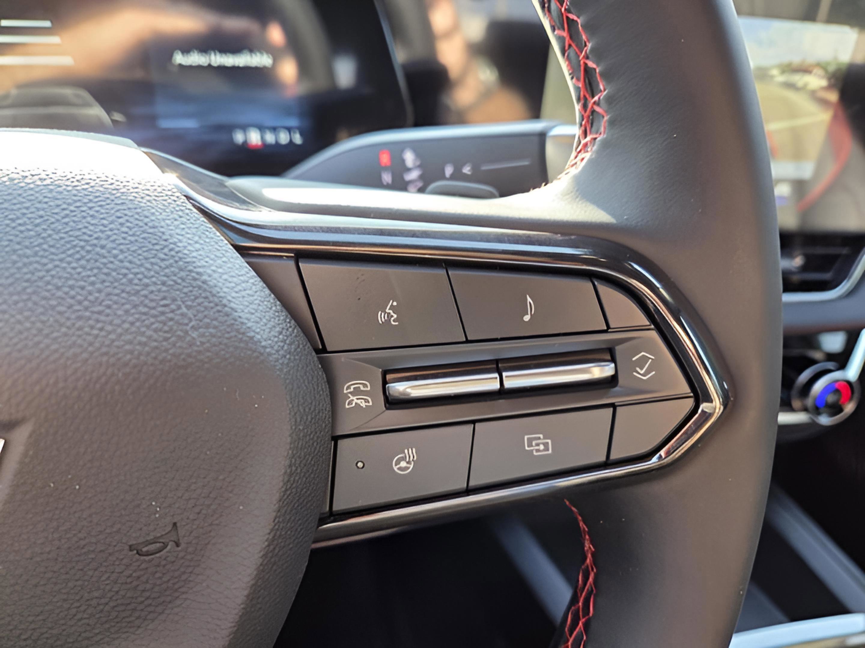 New 2026 Chevrolet Equinox RS w/ Convenience Package III image 7