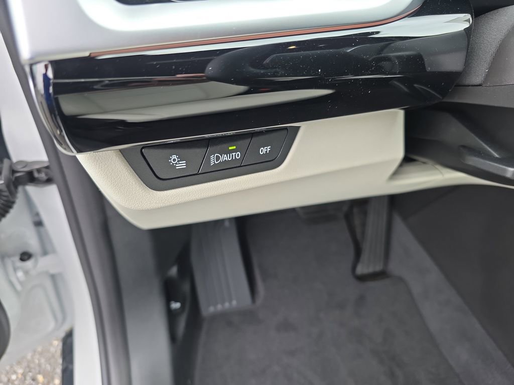 New 2026 BMW X1 xDrive28i w/ Technology Package image 12