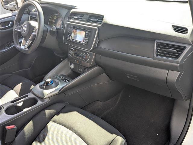 Used 2018 Nissan Leaf S image 20