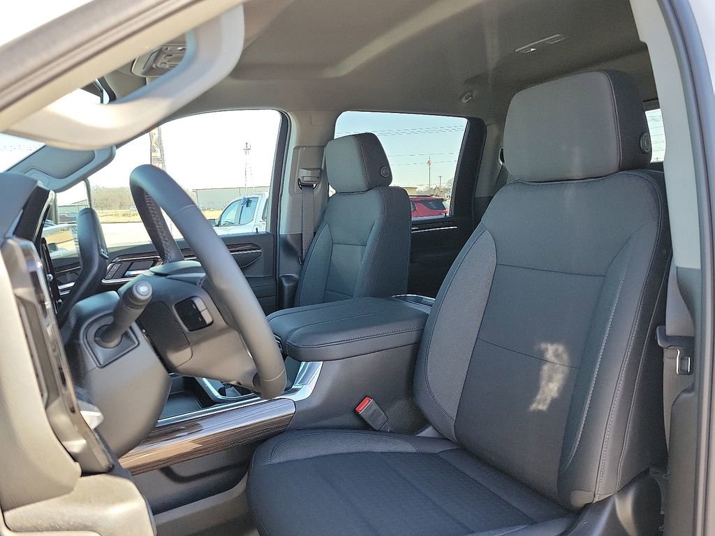 New 2026 Chevrolet Silverado 3500 LT w/ All Star Edition image 11
