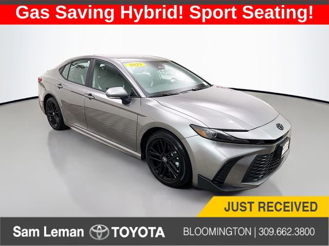 Used 2025 Toyota Camry SE