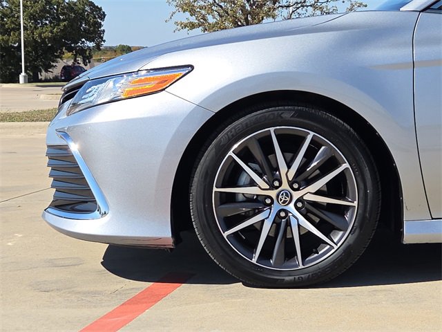 Used 2022 Toyota Camry XLE image 5