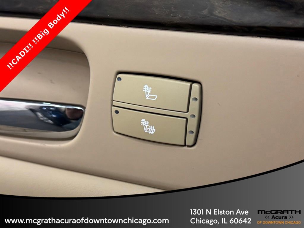 Used 2008 Cadillac DTS image 28