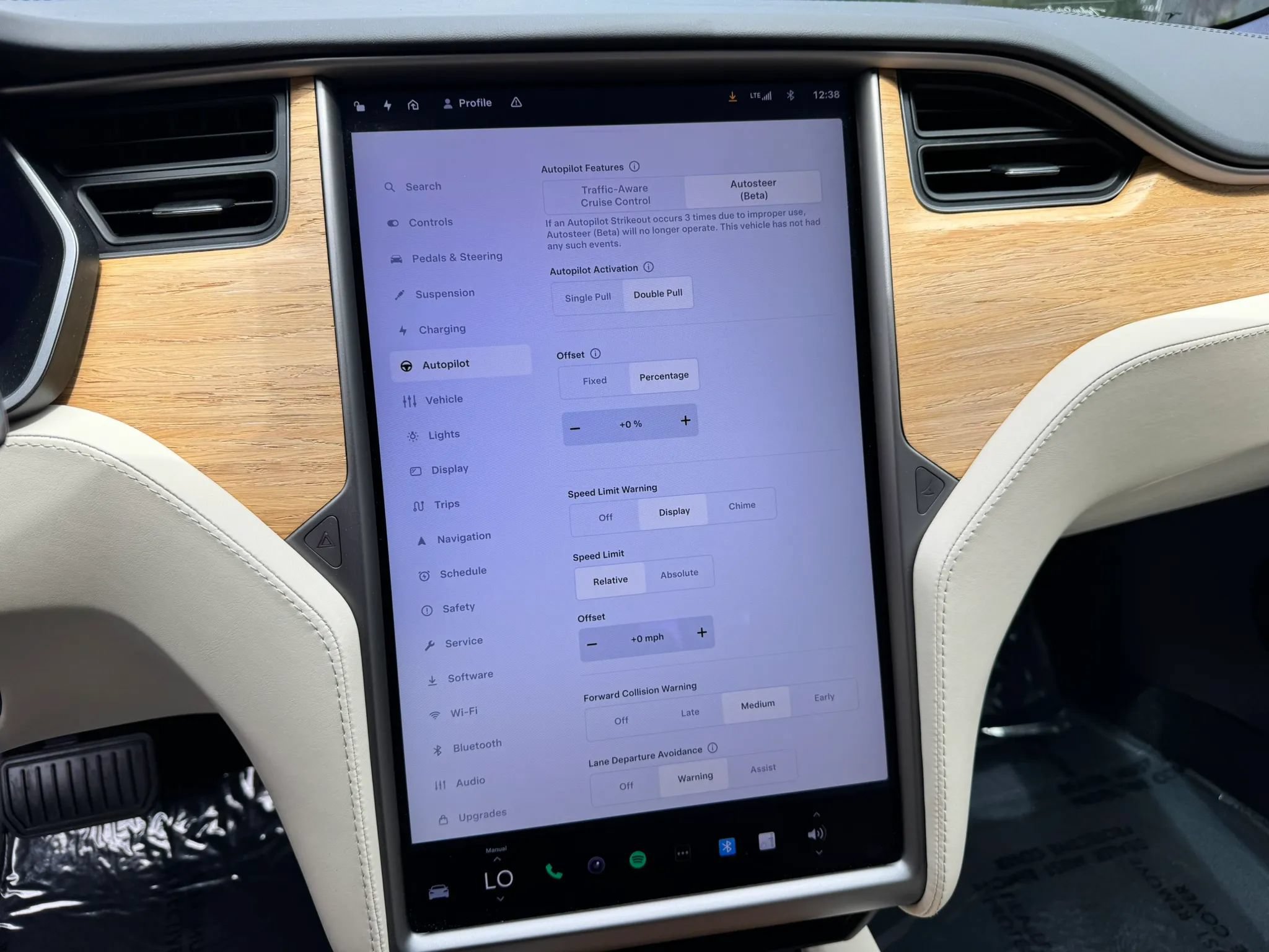 Used 2020 Tesla Model S Long Range Plus AWD/4WD image 27