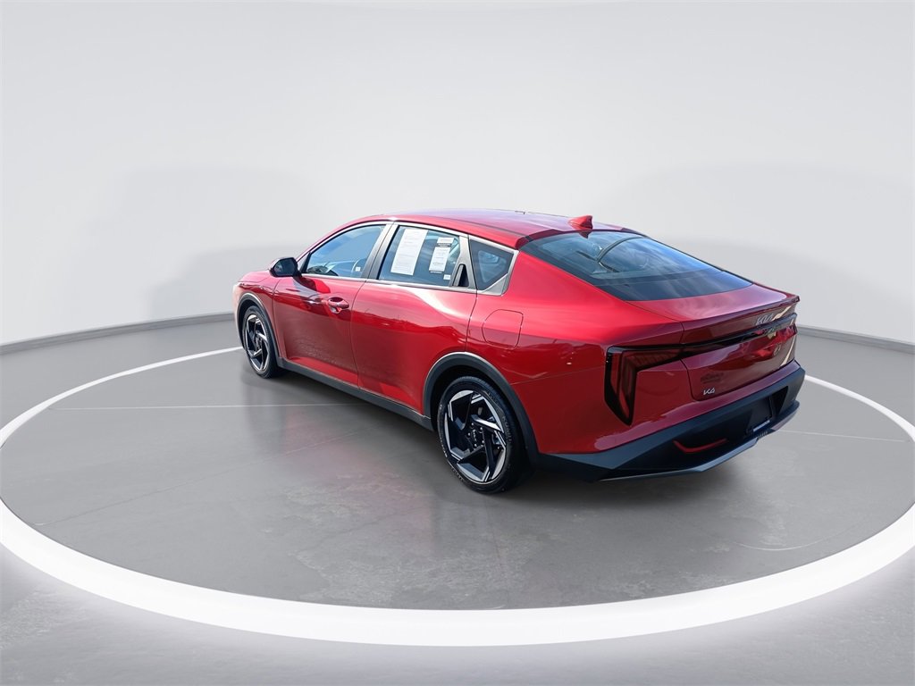 Used 2025 Kia K4 EX image 6
