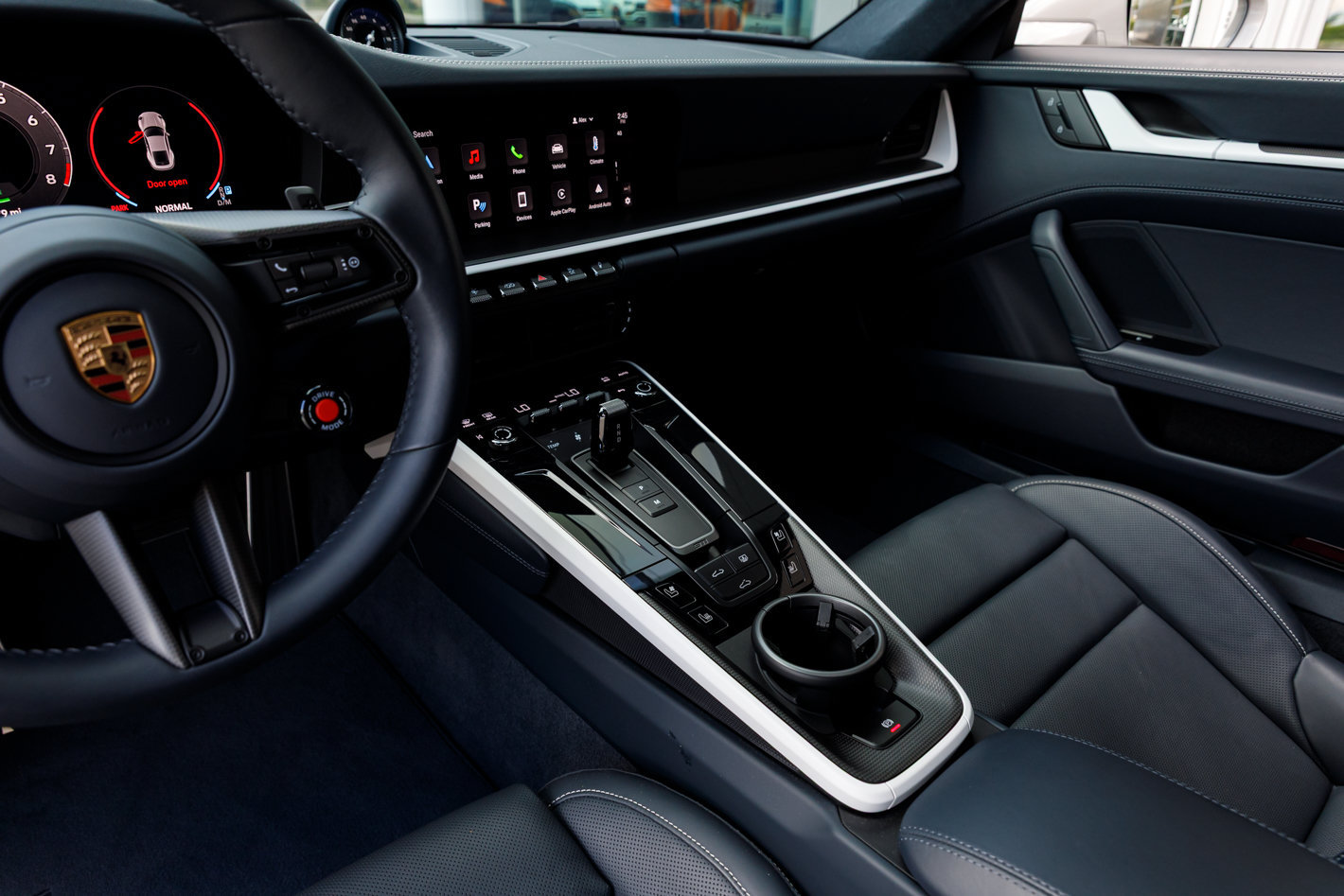 Used 2025 Porsche 911 GTS image 43