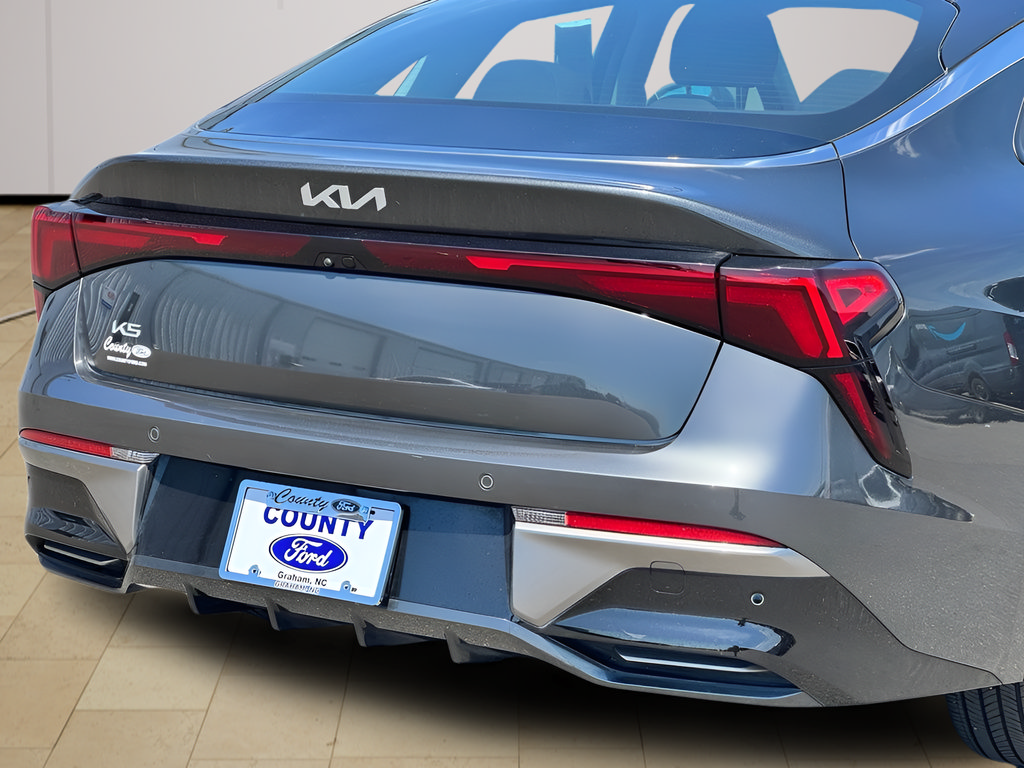 Used 2025 Kia K5 LXS FWD image 35