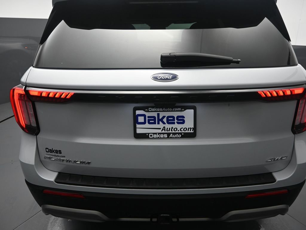 Used 2025 Ford Explorer Platinum w/ LUX Leather Package image 37