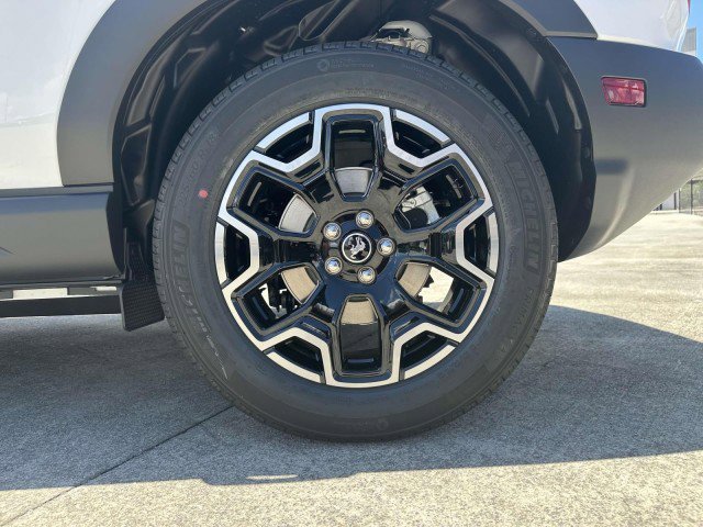 New 2025 Ford Bronco Sport Outer Banks w/ Outer Banks Tech Package+ image 19