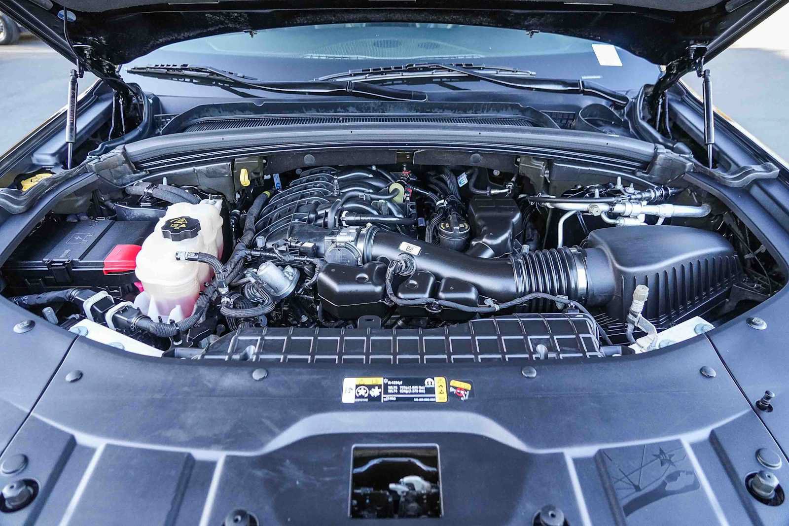 Used 2023 Jeep Grand Cherokee L Limited RWD image 27