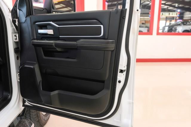 Used 2025 RAM 2500 Big Horn AWD/4WD image 41