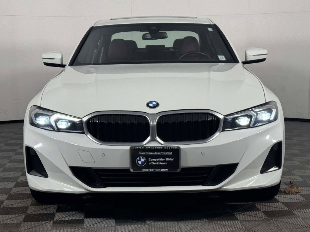 Used 2023 BMW 330i xDrive Sedan w/ Premium Package AWD/4WD image 6