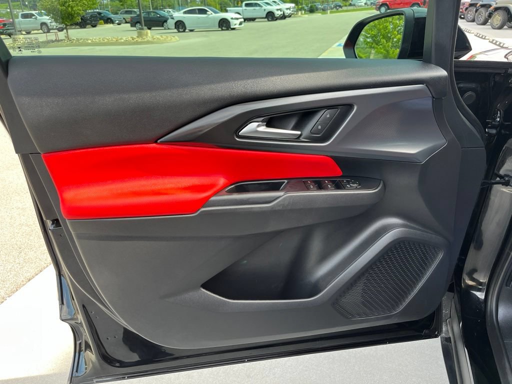 Used 2026 Chevrolet Equinox EV RS FWD image 6