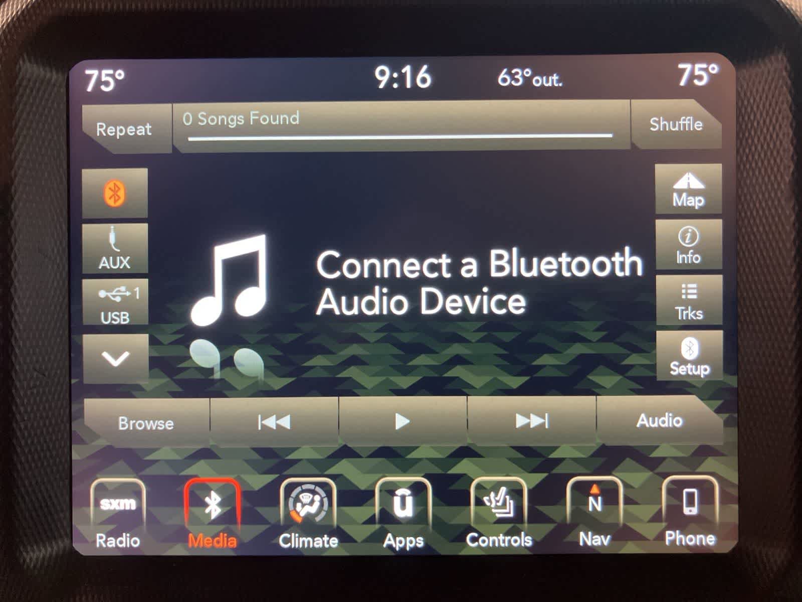 Used 2019 Jeep Wrangler Unlimited Sahara image 18