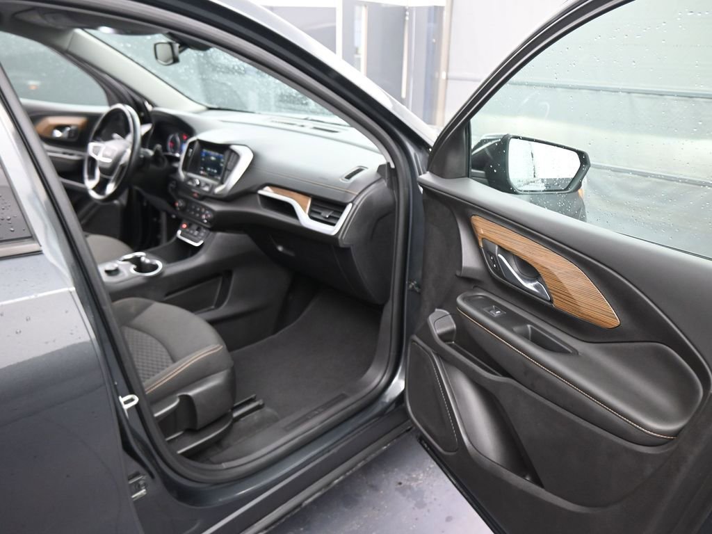 Used 2019 GMC Terrain SLE image 45