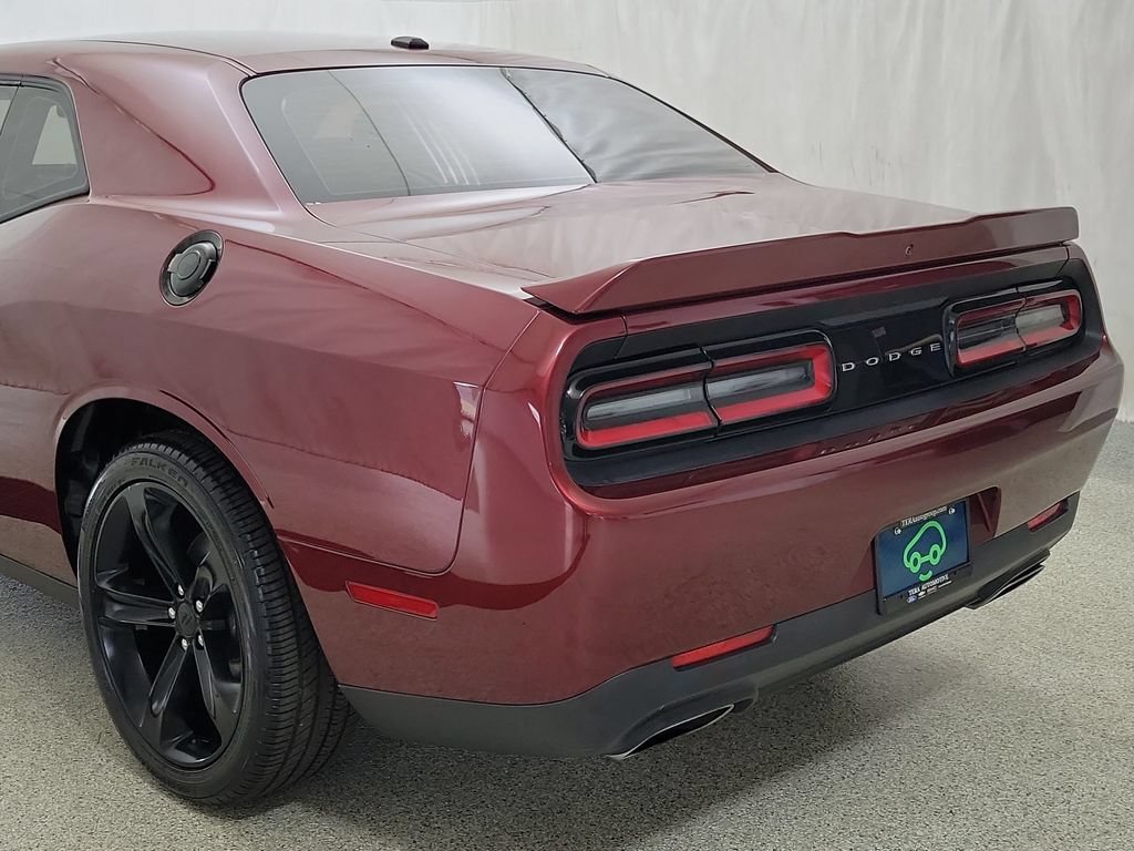 Used 2017 Dodge Challenger R/T w/ Sound Group RWD image 7