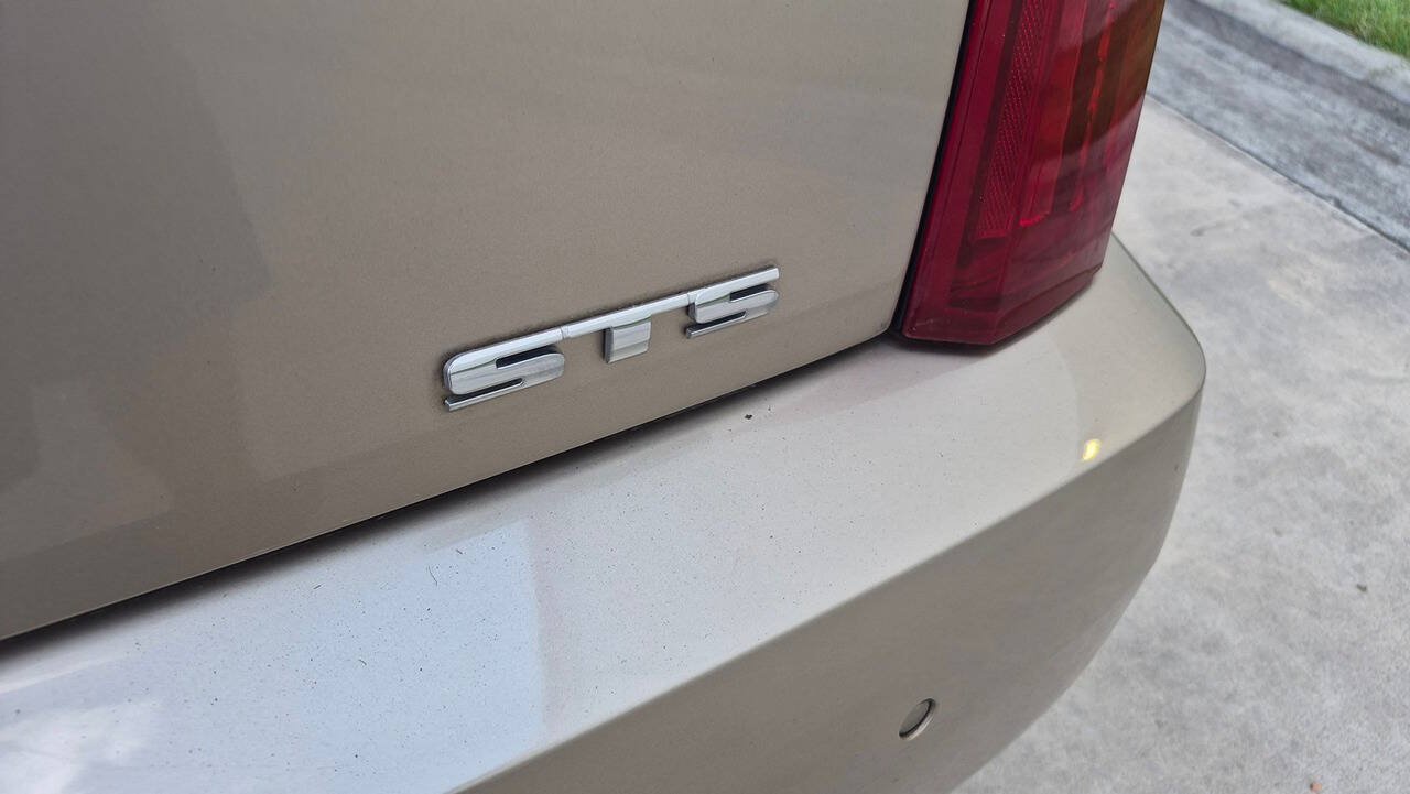 Used 2005 Cadillac STS w/ Preferred Equipment Group RWD image 18