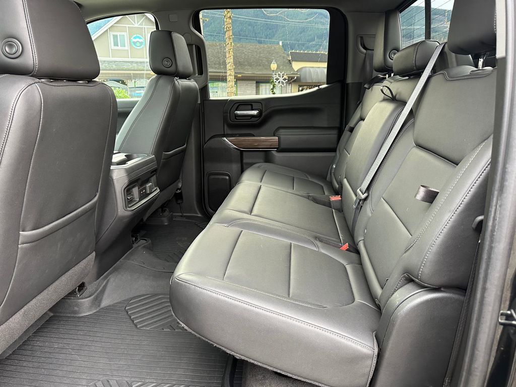 Used 2020 Chevrolet Silverado 1500 RST image 17