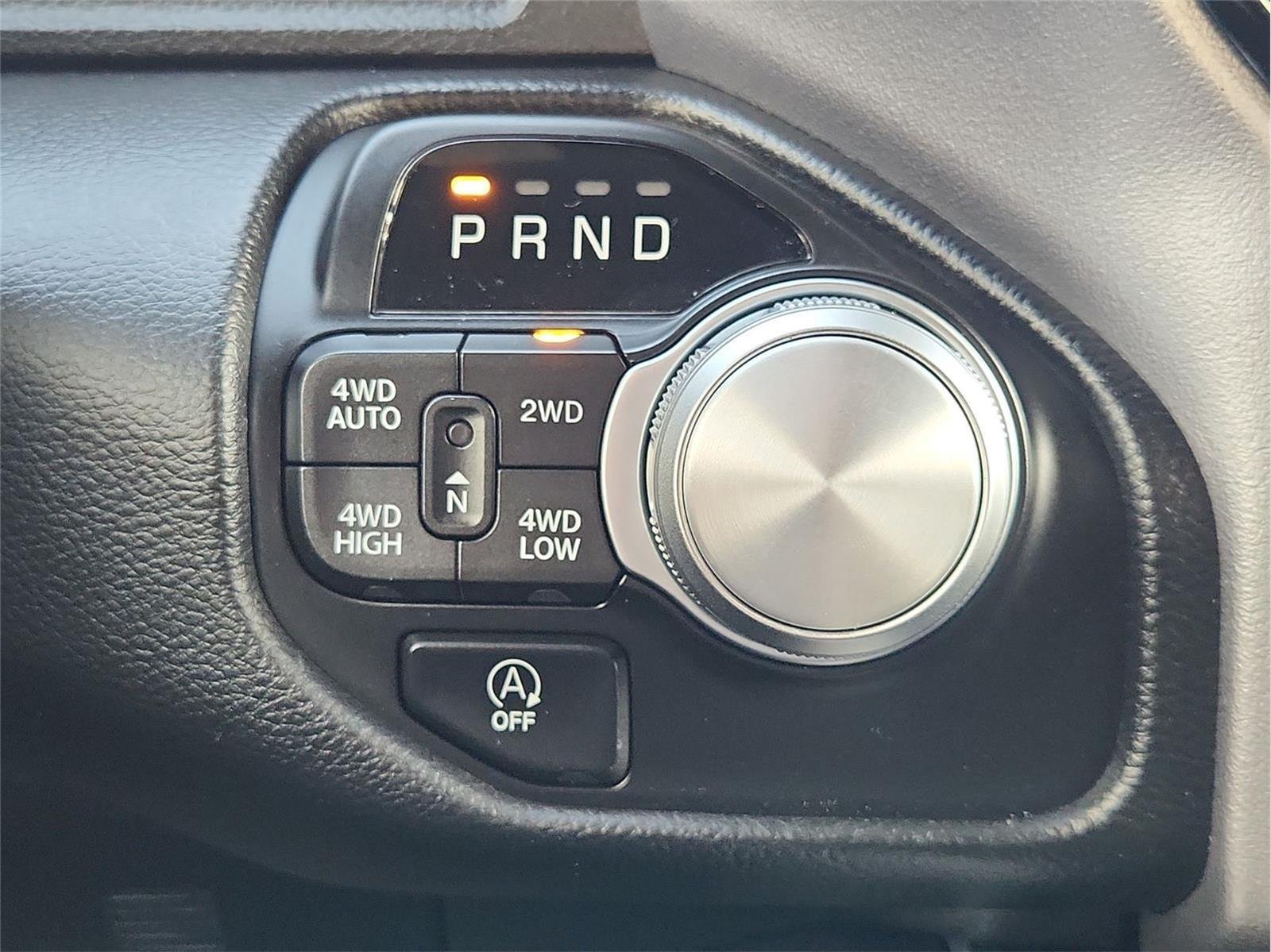 Used 2023 RAM 1500 Laramie AWD/4WD image 16