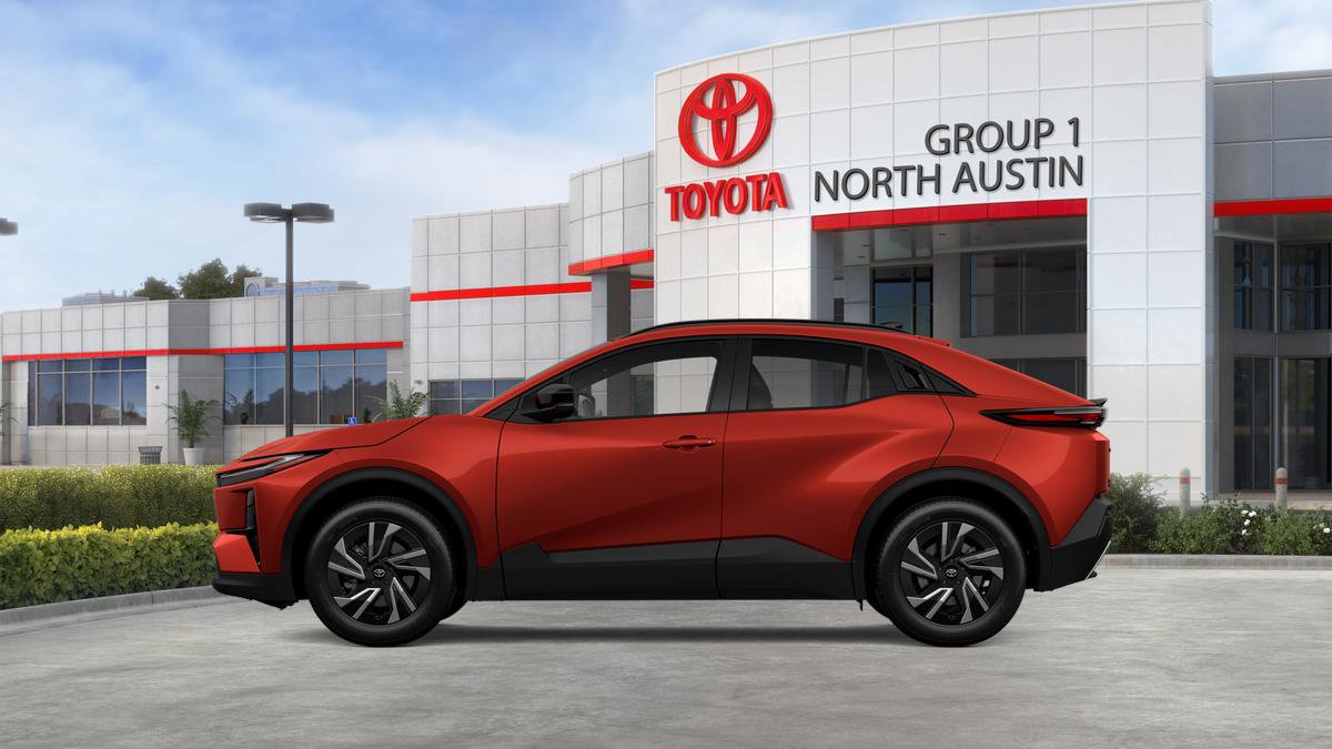New 2026 Toyota C-HR AWD/4WD image 4