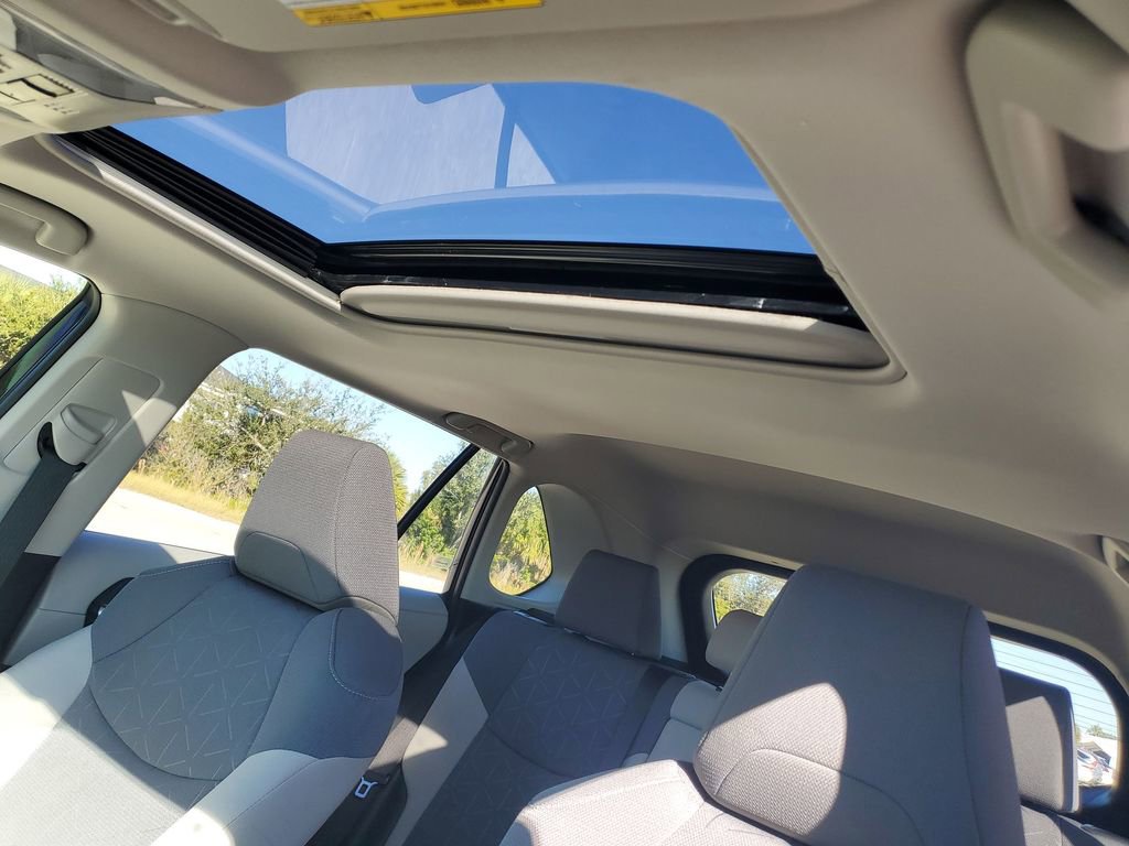 Certified 2021 Toyota RAV4 XLE w/ Convenience Package image 30