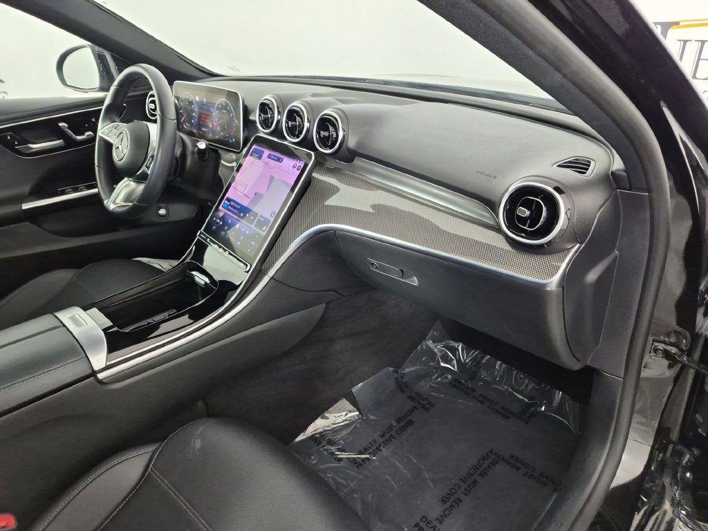 Used 2024 Mercedes-Benz C 300 Sedan image 37