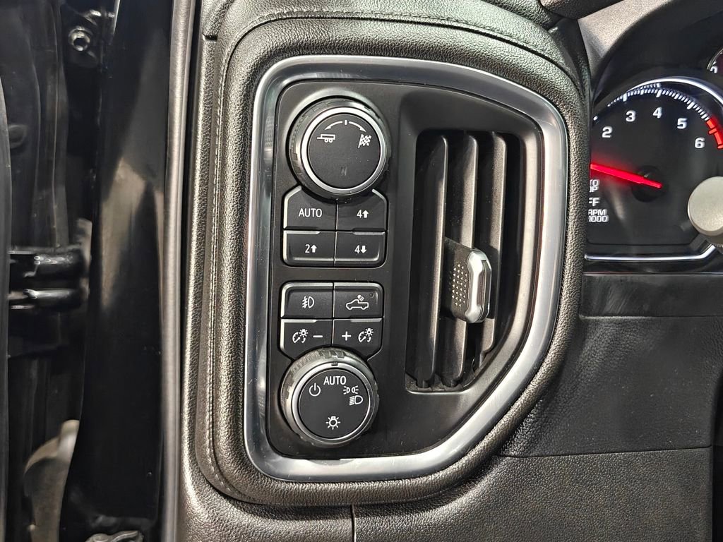 Used 2019 Chevrolet Silverado 1500 RST w/ All-Star Edition AWD/4WD image 9