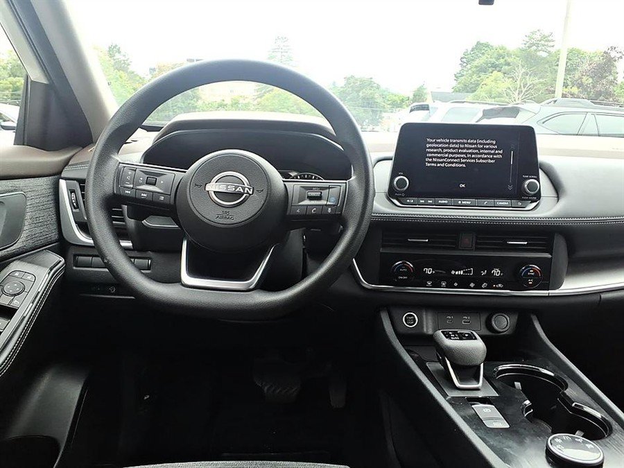 Used 2023 Nissan Rogue SV AWD/4WD image 14