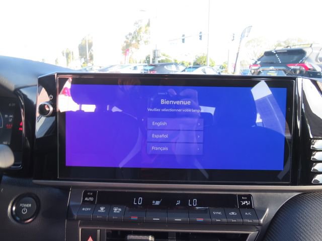 Certified 2025 Toyota Camry SE FWD image 28