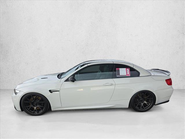 Used 2011 BMW M3 Convertible RWD image 2