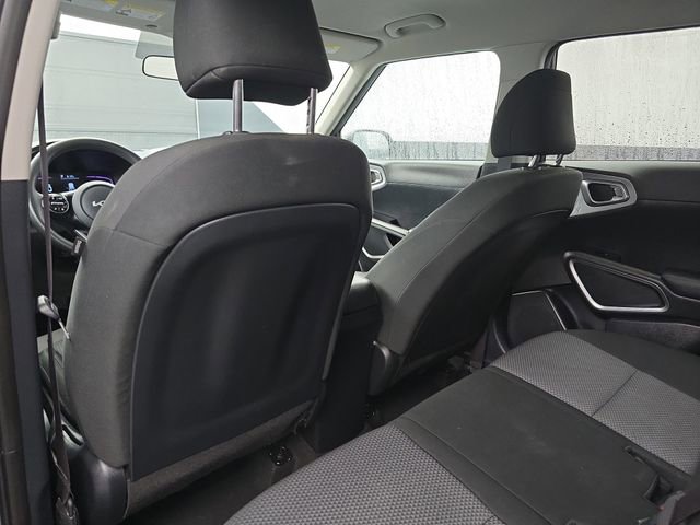 Used 2023 Kia Soul LX w/ Option Group 015 image 42