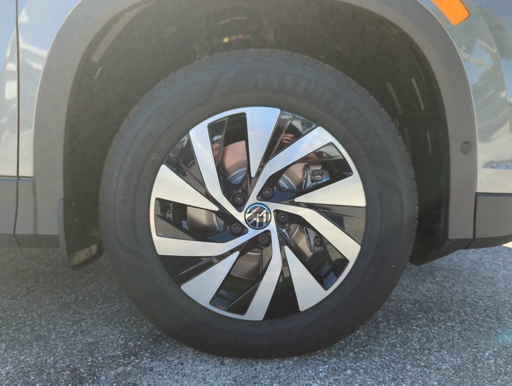 New 2026 Volkswagen Tiguan S AWD/4WD image 41