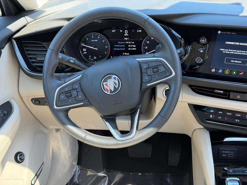 Used 2023 Buick Envision Avenir image 12