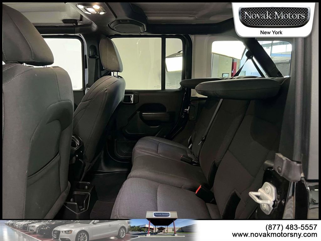 Used 2023 Jeep Wrangler Sport S AWD/4WD image 13