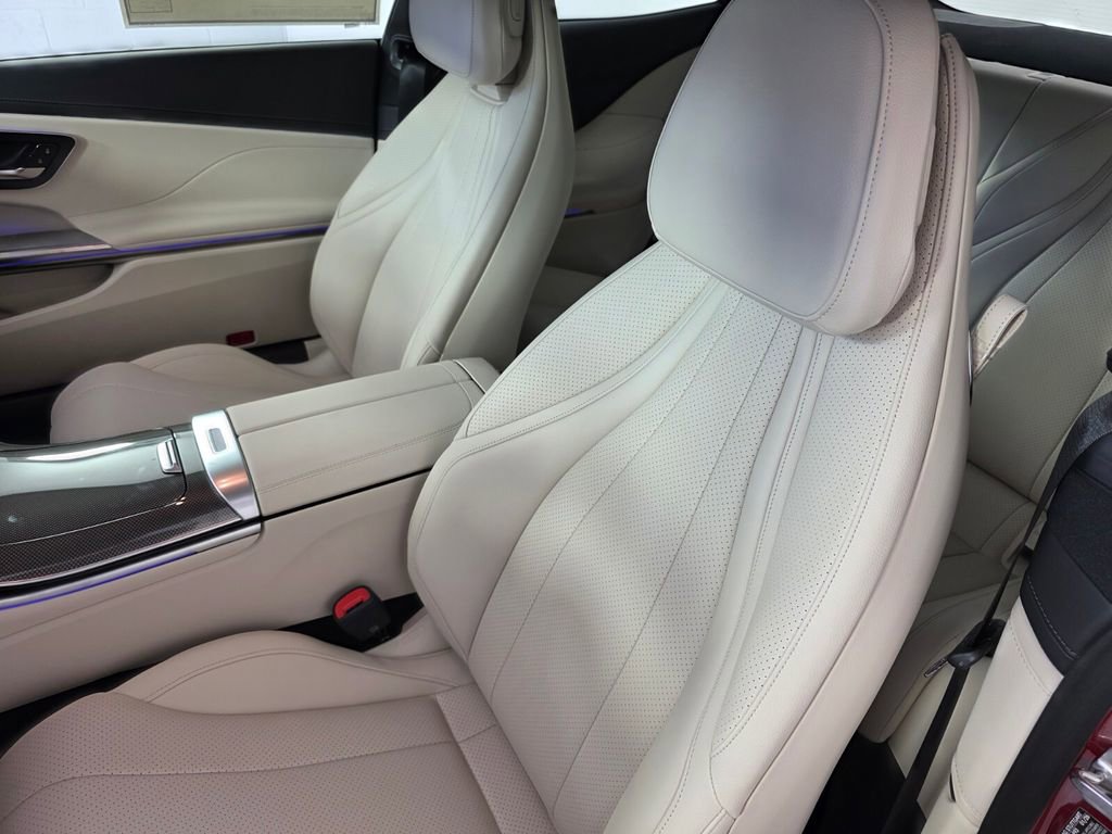 New 2026 Mercedes-Benz CLE 300 4MATIC Coupe image 8