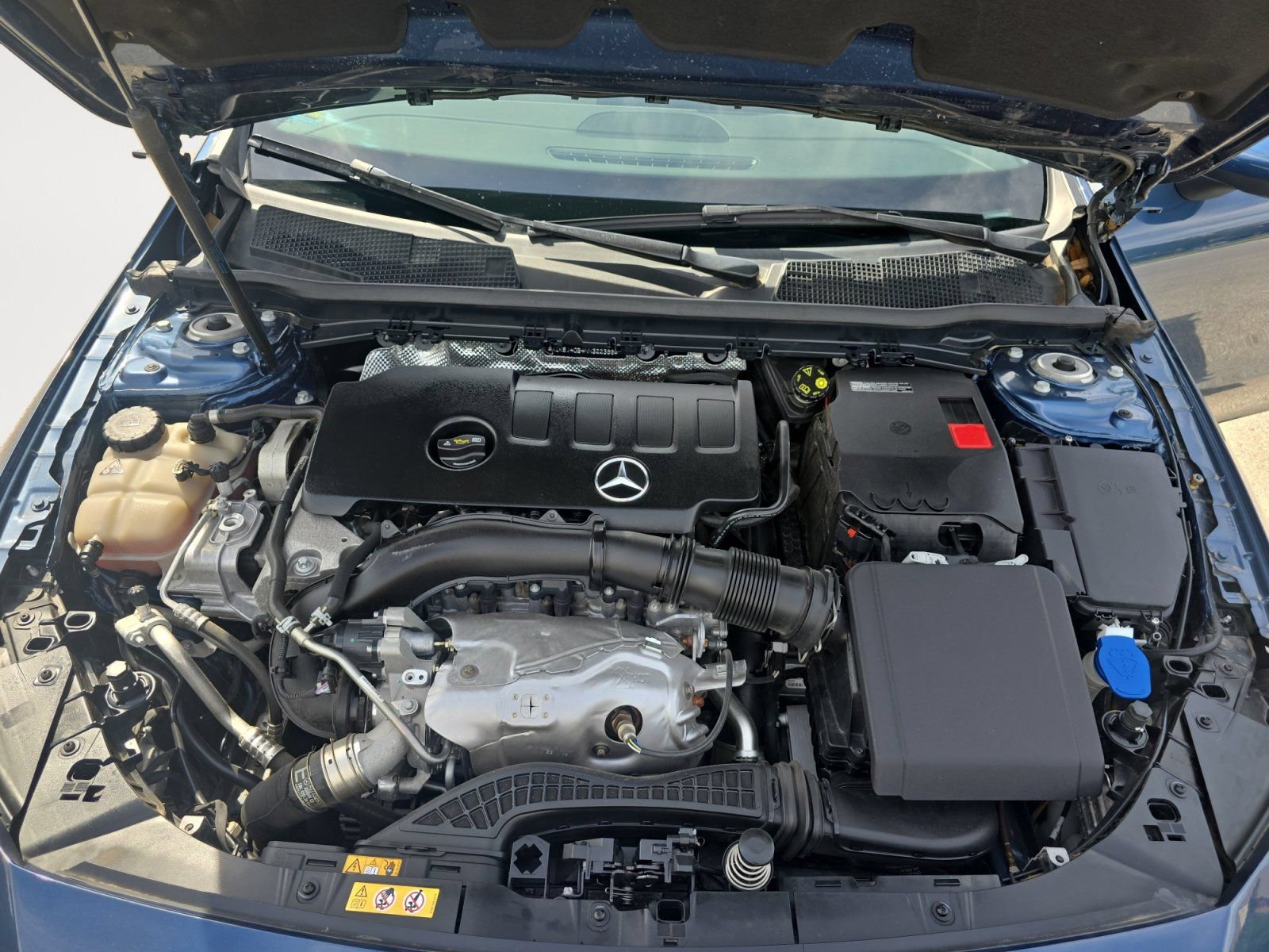 Used 2022 Mercedes-Benz CLA 250 image 28