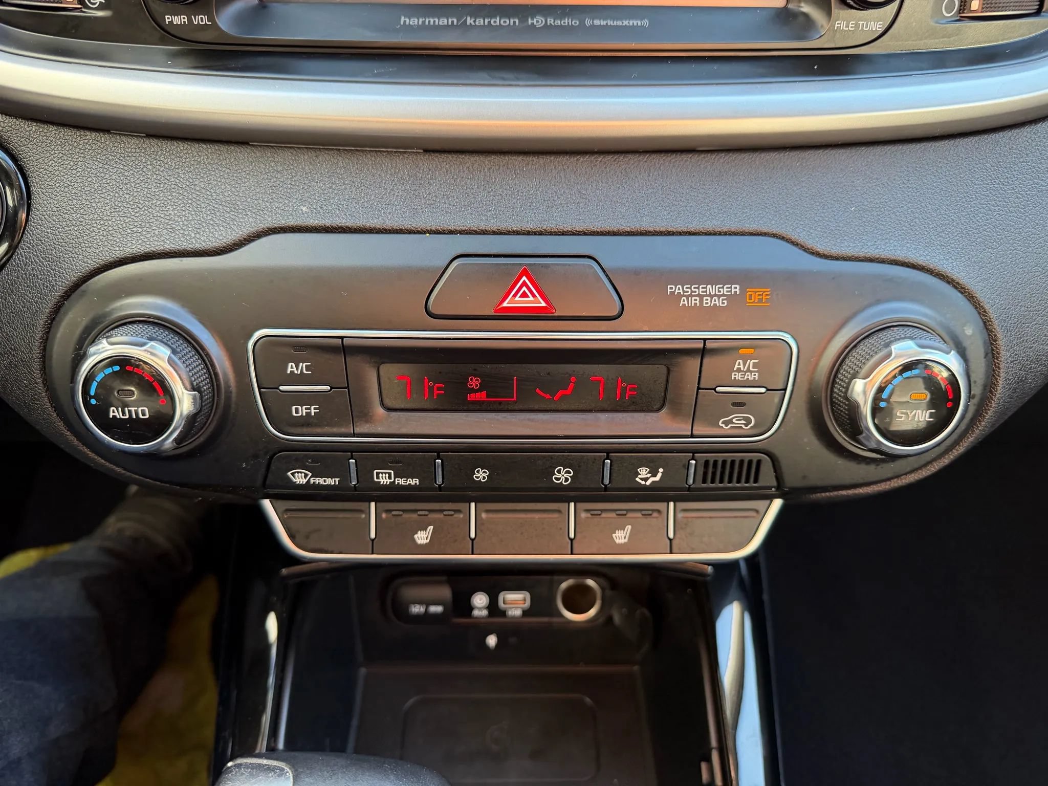 Used 2019 Kia Sorento SX AWD/4WD image 19