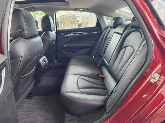 Used 2018 Buick LaCrosse Premium w/ Driver Confidence Package #2 FWD image 13